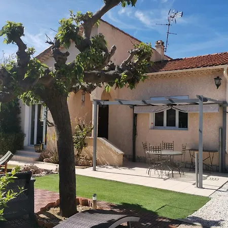 Holiday home D'hotes Dans - Les Maures - D'artiste 